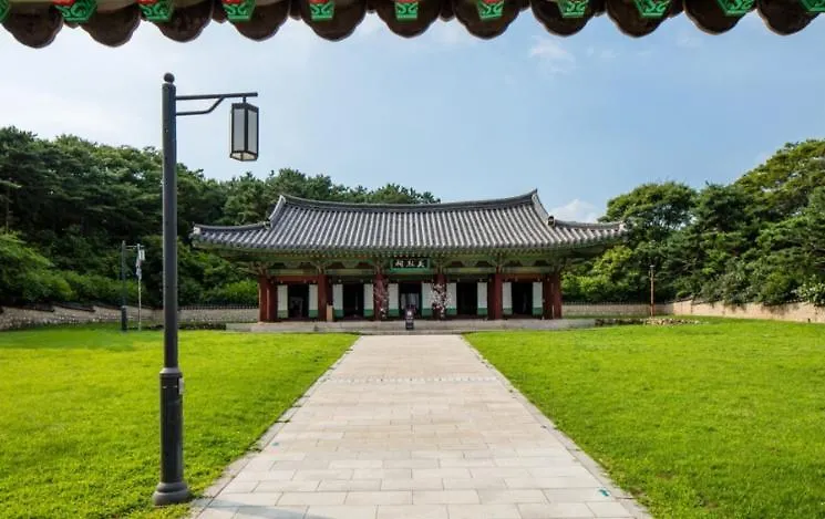 Lägenhet Heart Of Seoul , 3Br&2Bd , 2Minute Walk From Subway Station , Stay Charm Sydkorea